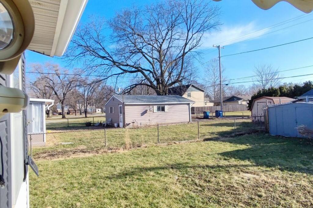 Perfect Combo Of Charm & Comfort- 2Bedroom Home Noblesville Luaran gambar